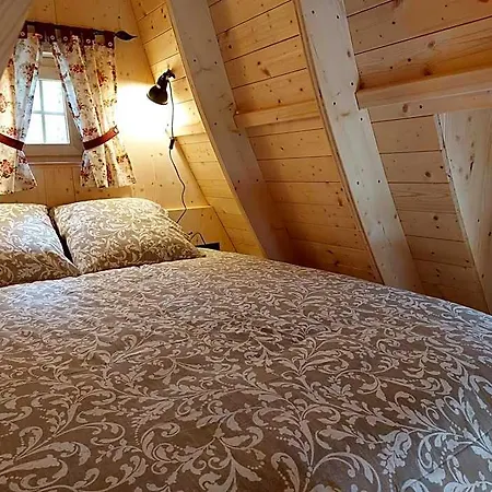 Des Vignes Et Des Songes Bed & Breakfast 3*
